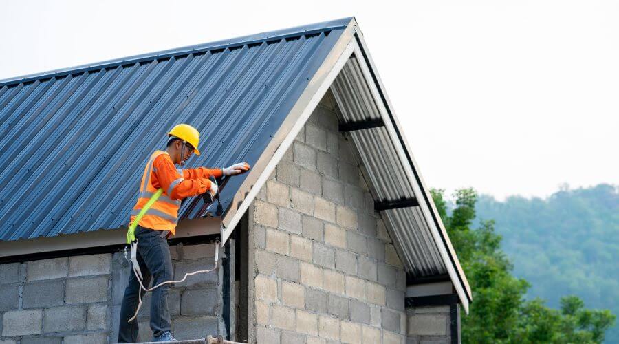 Professional residential roofers in Kivalina, AK